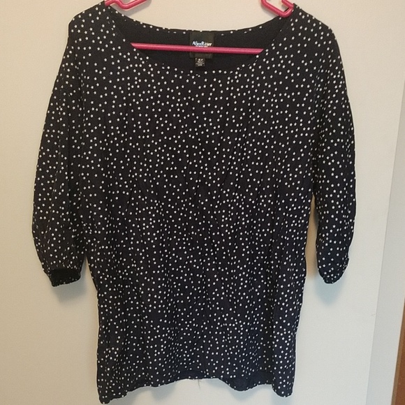 Star-patterned blouse - Picture 1 of 3
